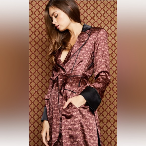 New We are HAH x Free People LegHAHcy Logo Printed Robe, Brown Sugar, Size XS - Picture 2 of 12